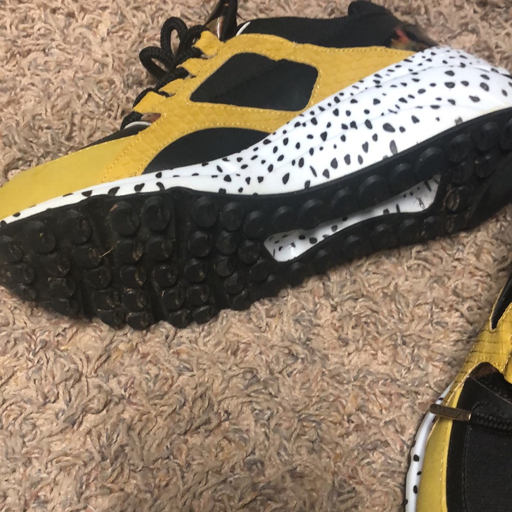 Steve Madden Womens Sneaker - 6 - Picture 2 of 4